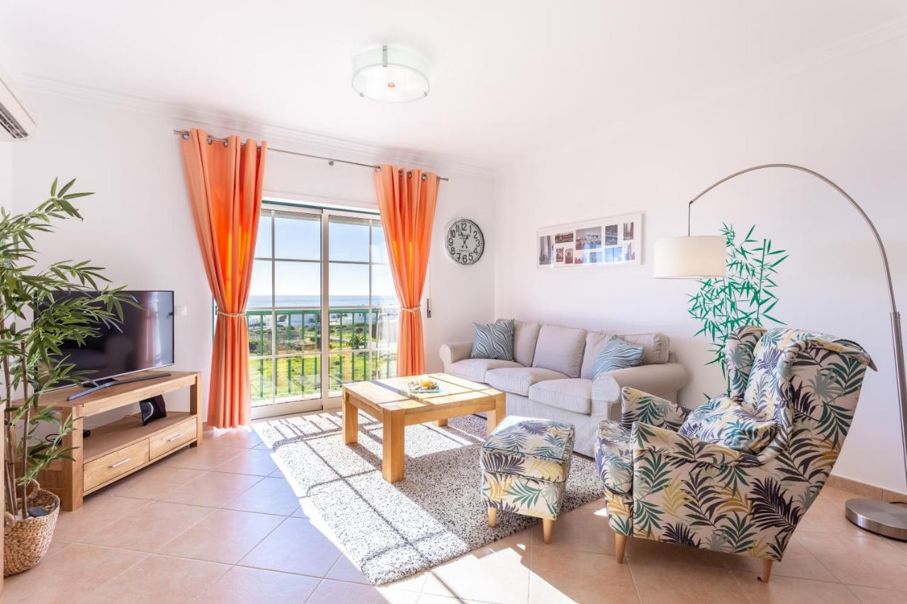 Lovely 2 Bedroom Apartment Including Pool, Stunning Ocean Views & Beach Closeby Luz Exteriör bild