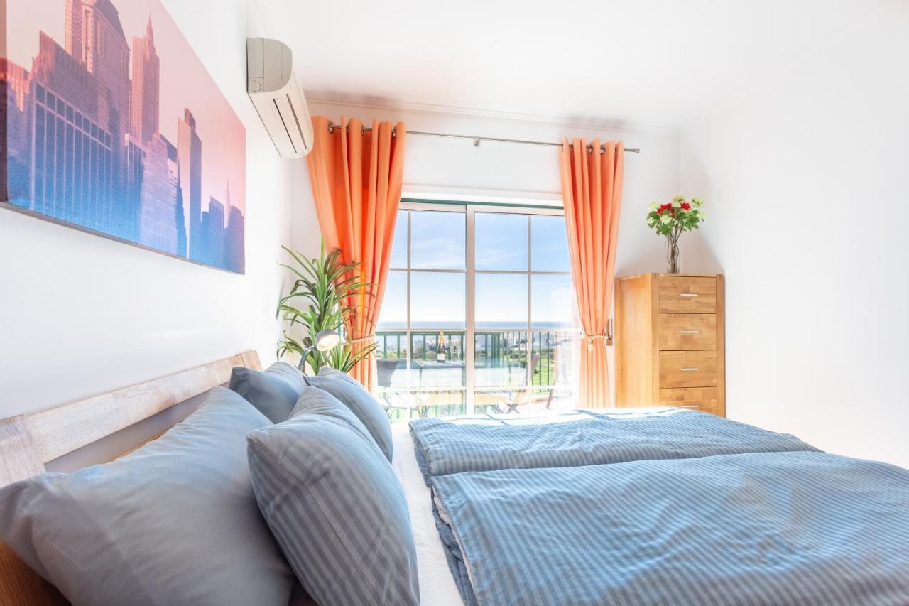 Lovely 2 Bedroom Apartment Including Pool, Stunning Ocean Views & Beach Closeby Luz Exteriör bild